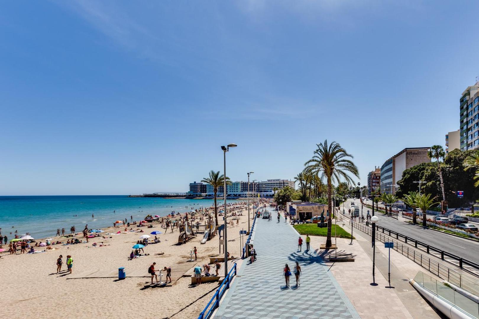 Apartamento Benjamin Rodriguez Alicante Exterior photo